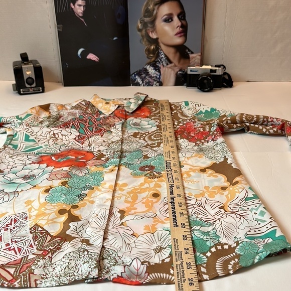 Chico’s floral button down blouse - Picture 7 of 12